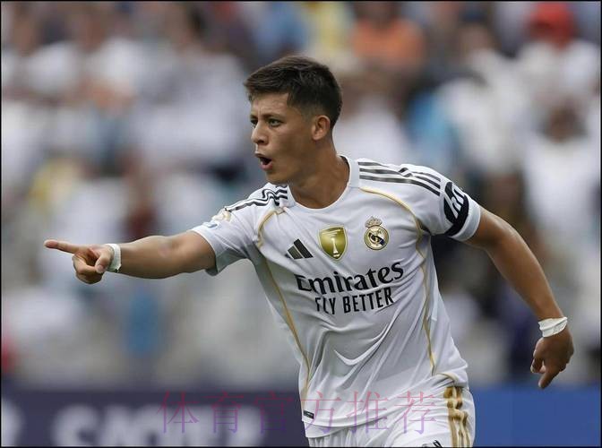 44岁阿隆索哭晕？冬窗想买2人自救遭皇马否决 老佛爷只关心打官司